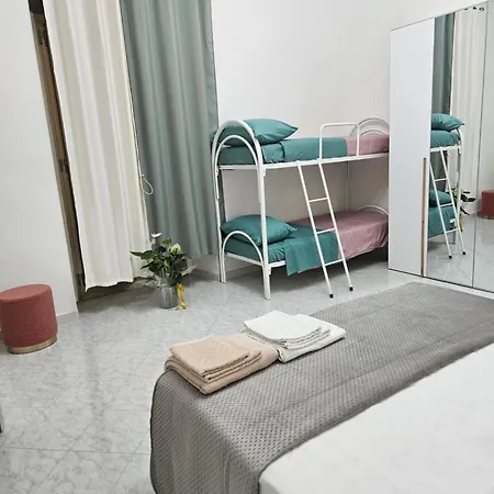 Free Parking - La Fenice House 아파트 나폴리